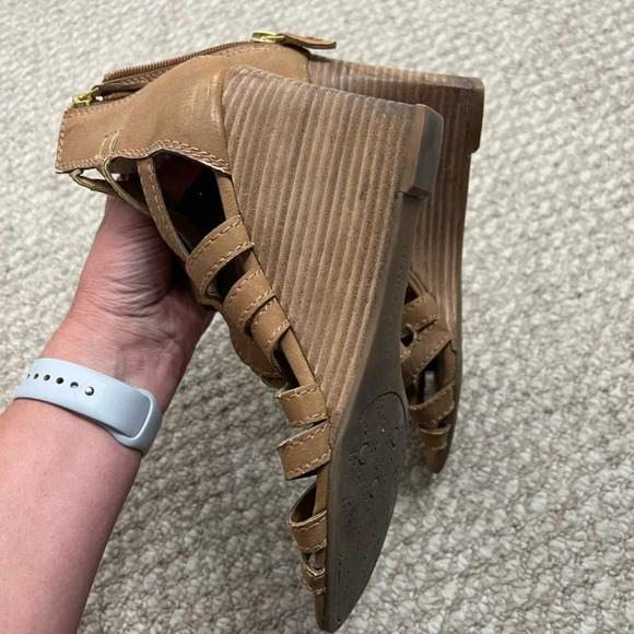 Franco sarto brown strappy  wedge sandal heels size 10 - Picture 8 of 11